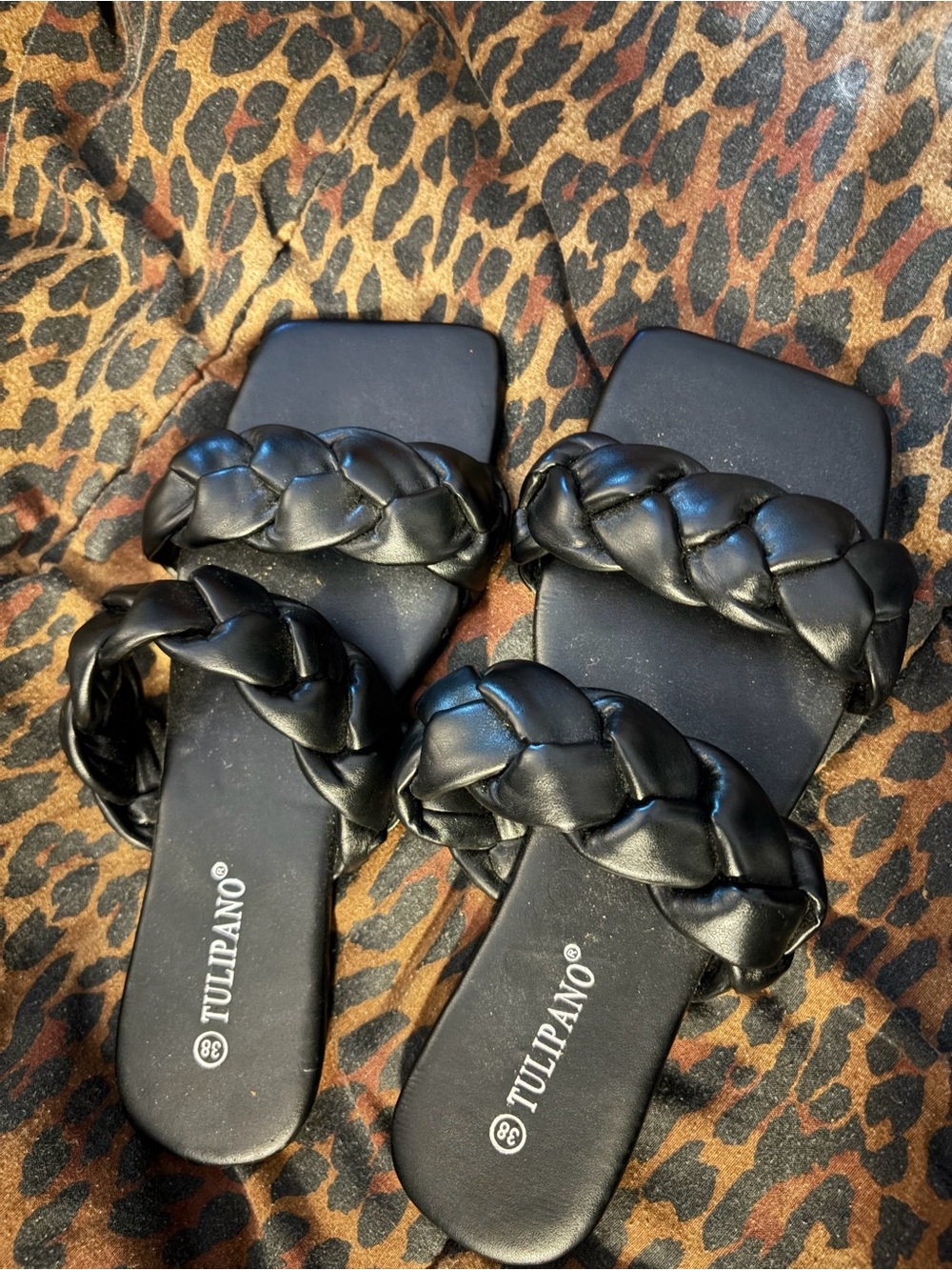 Women's  Braided black Slide Sandals square